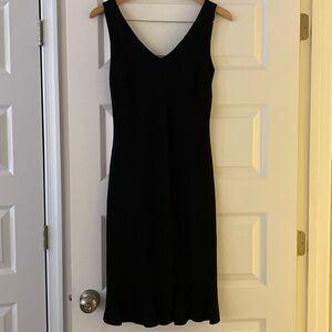Ann Taylor black v neck dress